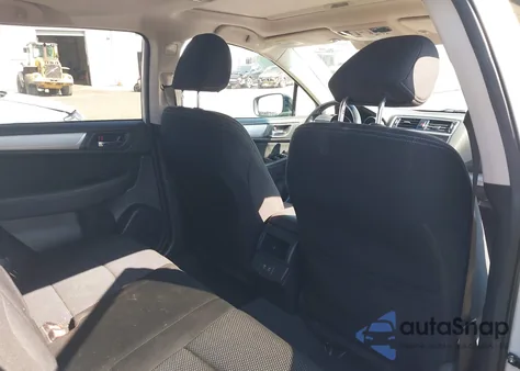 2019 Subaru Outback 2.5I Premium z USA, uszkodzony, nr VIN 4S4BSAHC1K3375691